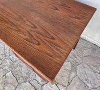 Biurko teak design skandynawski.jpg