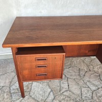 Biurko tekowe teak.jpg