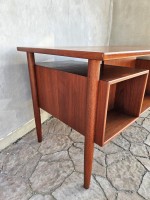Biurko teak ata 60.jpg