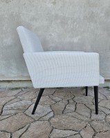 Fotel klubowy modernistyczny.jpg