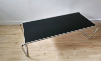 stoliki laccio bauhaus.jpg